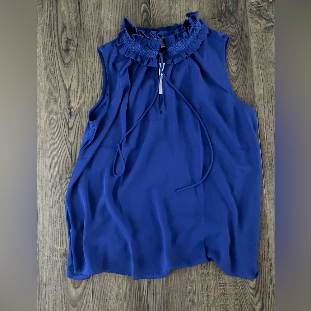 New Women’s Loft Top